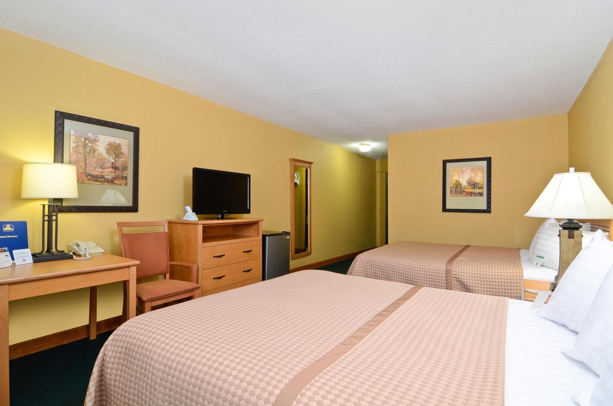 Americas Best Value Inn Iola Екстериор снимка