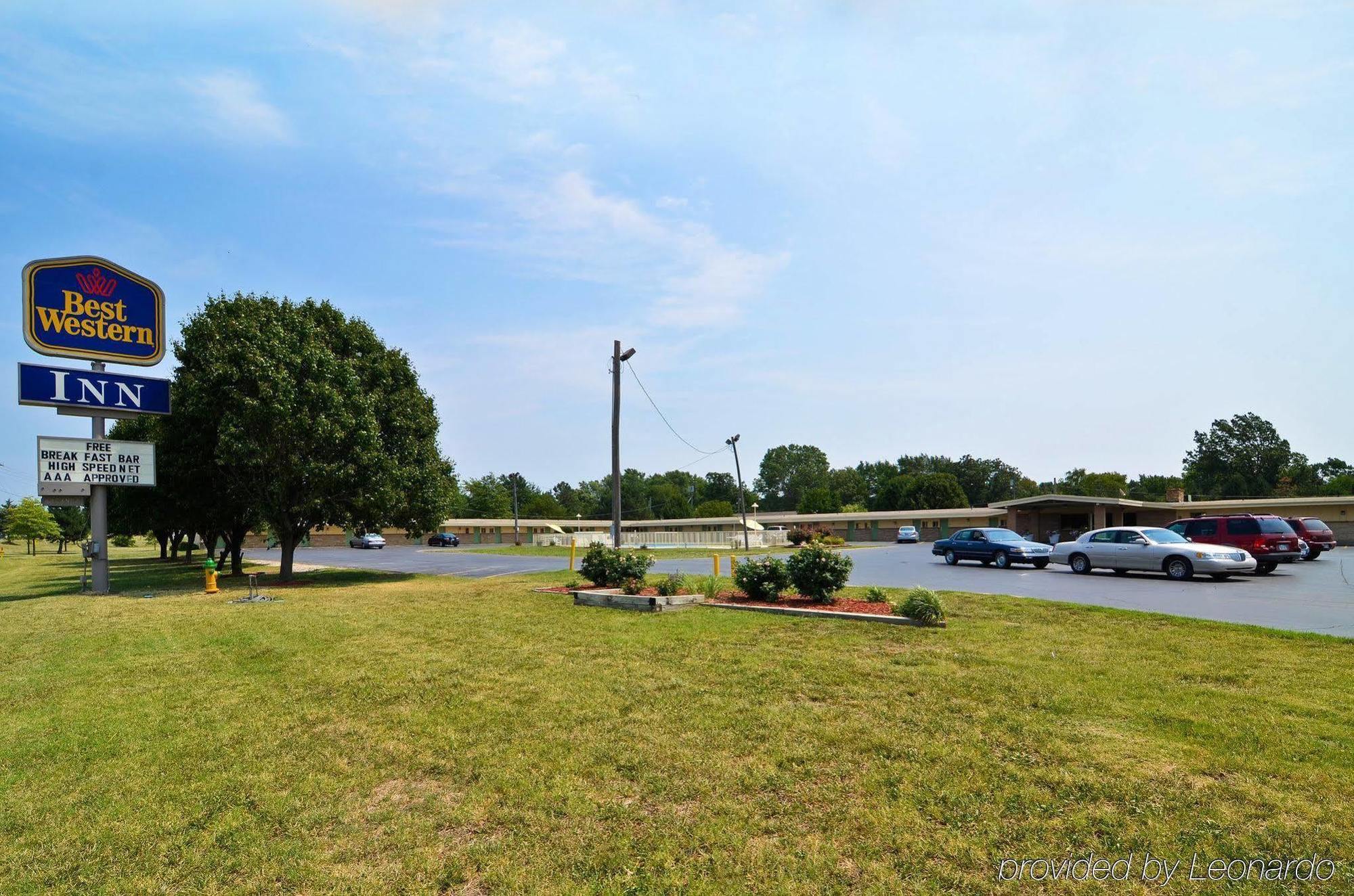 Americas Best Value Inn Iola Екстериор снимка